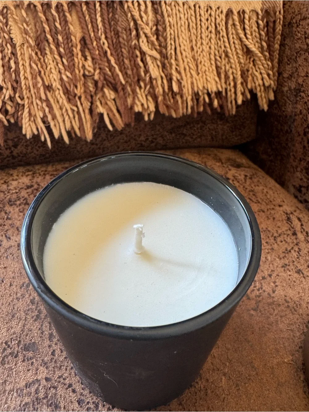 Saks Fifth Avenue Cashmere Scented Candle — Black with Gold Lid NEW Price Firm!